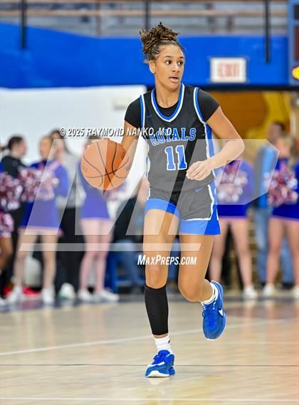 Thumbnail 1 in Hamilton Southeastern vs. Valparaiso (IHSAA 4A Semi State)  photogallery.