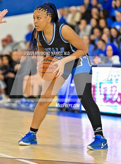 Thumbnail 3 in Hamilton Southeastern vs. Valparaiso (IHSAA 4A Semi State)  photogallery.