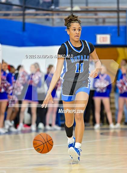 Thumbnail 3 in Hamilton Southeastern vs. Valparaiso (IHSAA 4A Semi State)  photogallery.