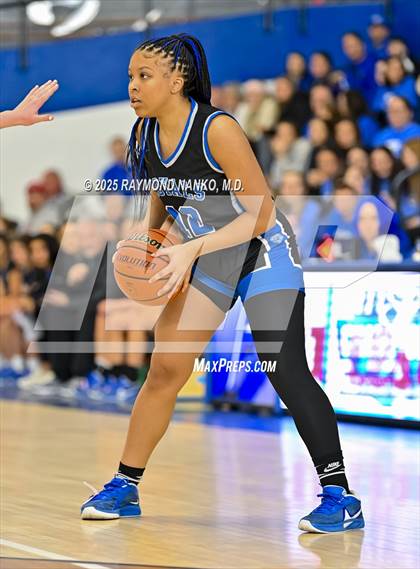 Thumbnail 2 in Hamilton Southeastern vs. Valparaiso (IHSAA 4A Semi State)  photogallery.