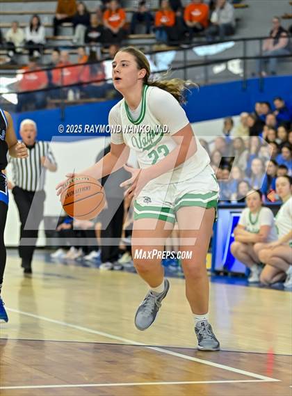Thumbnail 2 in Hamilton Southeastern vs. Valparaiso (IHSAA 4A Semi State)  photogallery.