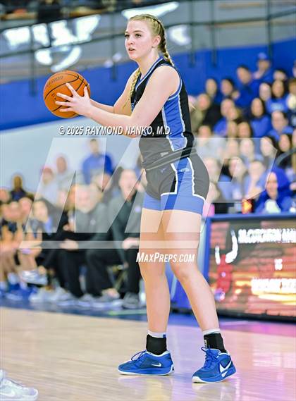 Thumbnail 3 in Hamilton Southeastern vs. Valparaiso (IHSAA 4A Semi State)  photogallery.