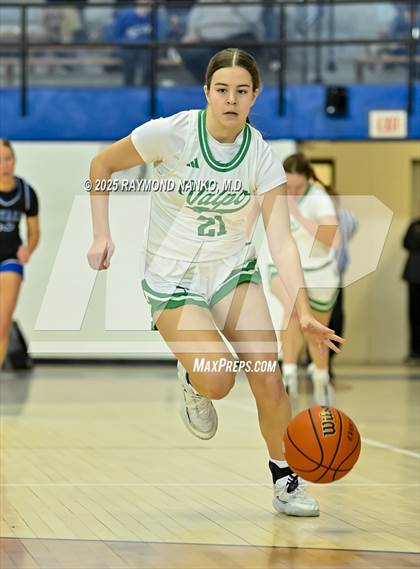 Thumbnail 1 in Hamilton Southeastern vs. Valparaiso (IHSAA 4A Semi State)  photogallery.