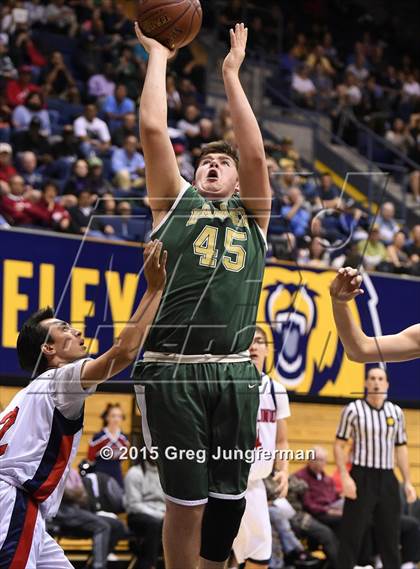 Thumbnail 3 in Campolindo vs. Damien (CIF State D3 Final) photogallery.