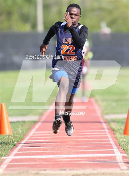 Thumbnail 3 in Buffalo Public (All-High Meet) Triple Jump photogallery.