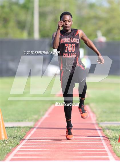 Thumbnail 3 in Buffalo Public (All-High Meet) Triple Jump photogallery.