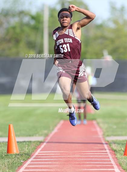 Thumbnail 1 in Buffalo Public (All-High Meet) Triple Jump photogallery.