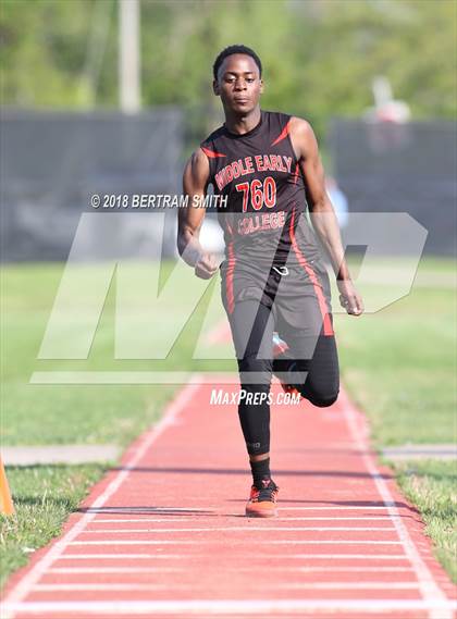 Thumbnail 2 in Buffalo Public (All-High Meet) Triple Jump photogallery.