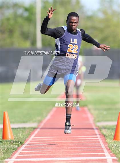 Thumbnail 2 in Buffalo Public (All-High Meet) Triple Jump photogallery.