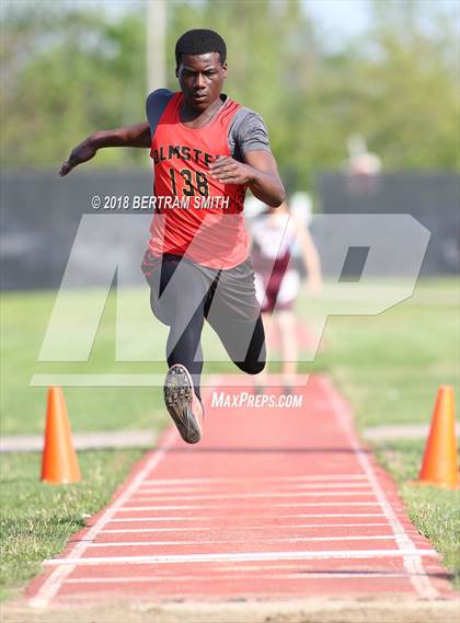 Thumbnail 3 in Buffalo Public (All-High Meet) Triple Jump photogallery.