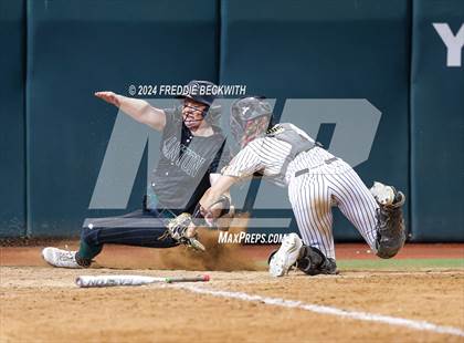 Thumbnail 3 in Liberty vs. Canton (UIL 4A Softball Semifinal) photogallery.