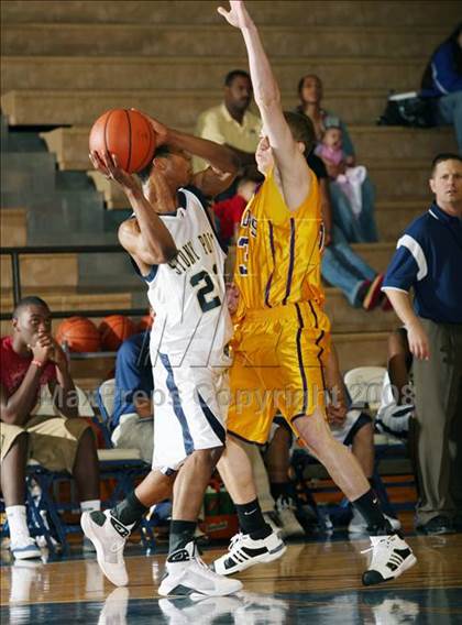 Thumbnail 2 in Stony Point vs. Midland (Georgetown Jack Frost Invitational) photogallery.