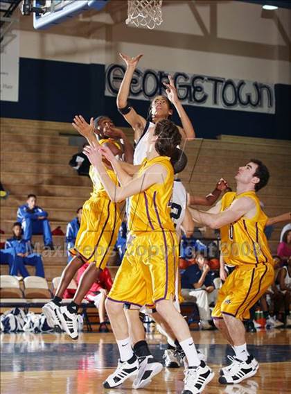 Thumbnail 1 in Stony Point vs. Midland (Georgetown Jack Frost Invitational) photogallery.