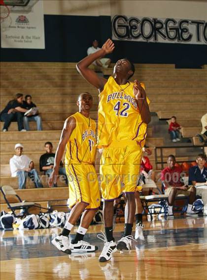 Thumbnail 1 in Stony Point vs. Midland (Georgetown Jack Frost Invitational) photogallery.