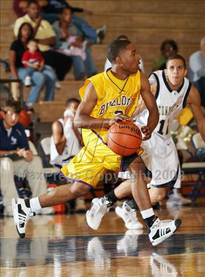 Thumbnail 1 in Stony Point vs. Midland (Georgetown Jack Frost Invitational) photogallery.