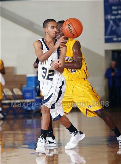 Thumbnail 2 in Stony Point vs. Midland (Georgetown Jack Frost Invitational) photogallery.