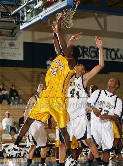 Thumbnail 1 in Stony Point vs. Midland (Georgetown Jack Frost Invitational) photogallery.