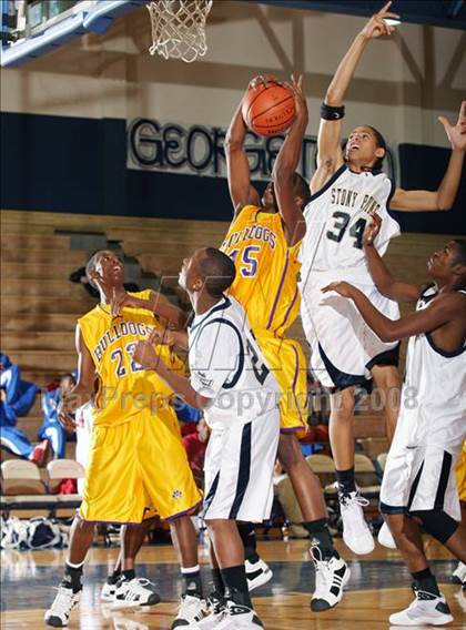 Thumbnail 1 in Stony Point vs. Midland (Georgetown Jack Frost Invitational) photogallery.