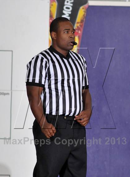 Thumbnail 2 in West Ranch vs. Foothill (St. Hope Elite Classic) photogallery.