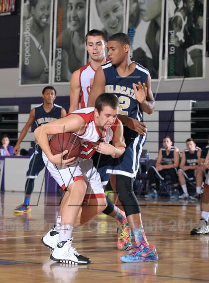 Thumbnail 2 in West Ranch vs. Foothill (St. Hope Elite Classic) photogallery.