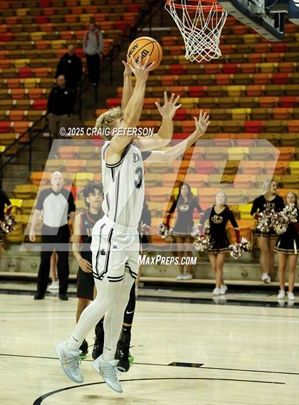 Thumbnail 2 in Desert Hills @ Logan photogallery.