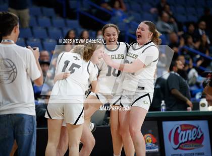 Thumbnail 2 in Oak Park vs. North (CIF SS DIVISION 2AA FINAL) photogallery.