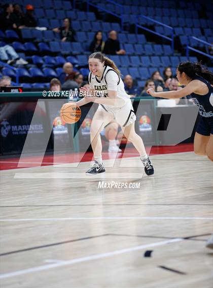 Thumbnail 1 in Oak Park vs. North (CIF SS DIVISION 2AA FINAL) photogallery.