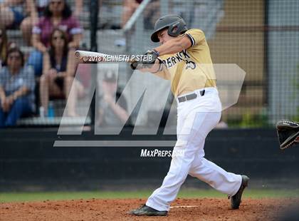 Thumbnail 1 in Jennings vs. Berwick (LHSAA 3A Regional Playoff) photogallery.