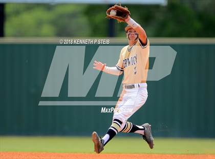 Thumbnail 1 in Jennings vs. Berwick (LHSAA 3A Regional Playoff) photogallery.