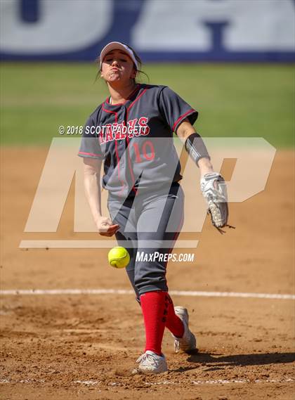 Thumbnail 1 in Great Oak @ Murrieta Valley photogallery.