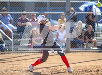 Thumbnail 2 in Great Oak @ Murrieta Valley photogallery.