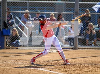 Thumbnail 1 in Great Oak @ Murrieta Valley photogallery.