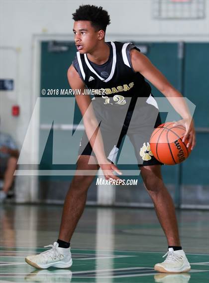 Thumbnail 3 in Calabasas @ Thousand Oaks photogallery.