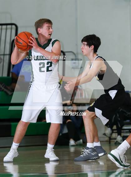 Thumbnail 1 in Calabasas @ Thousand Oaks photogallery.