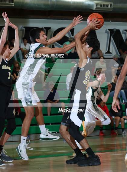 Thumbnail 3 in Calabasas @ Thousand Oaks photogallery.