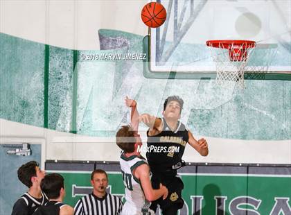 Thumbnail 3 in Calabasas @ Thousand Oaks photogallery.