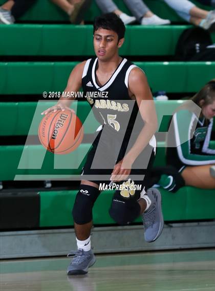 Thumbnail 3 in Calabasas @ Thousand Oaks photogallery.