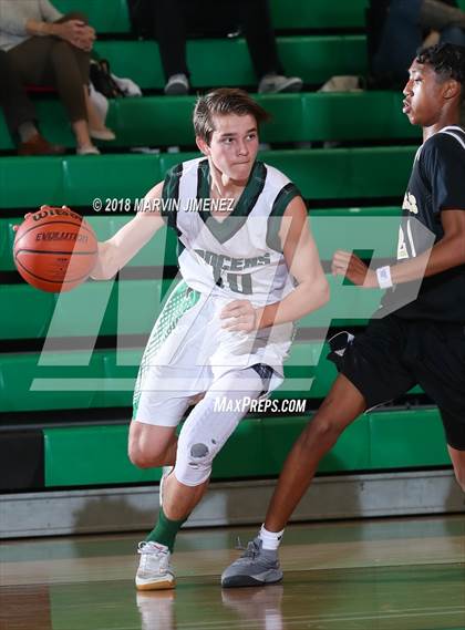 Thumbnail 3 in Calabasas @ Thousand Oaks photogallery.