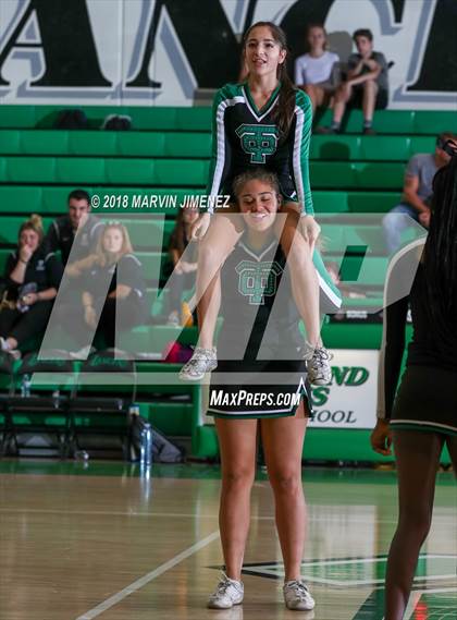 Thumbnail 2 in Calabasas @ Thousand Oaks photogallery.