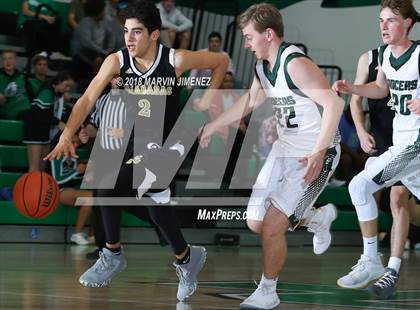 Thumbnail 3 in Calabasas @ Thousand Oaks photogallery.