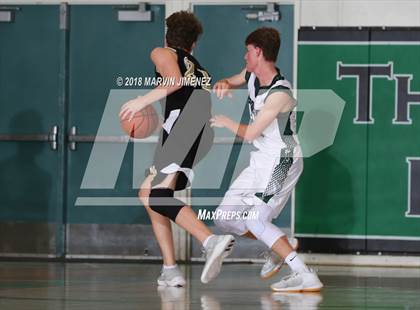 Thumbnail 2 in Calabasas @ Thousand Oaks photogallery.