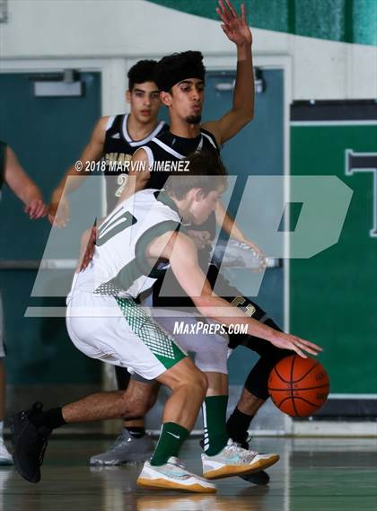 Thumbnail 2 in Calabasas @ Thousand Oaks photogallery.