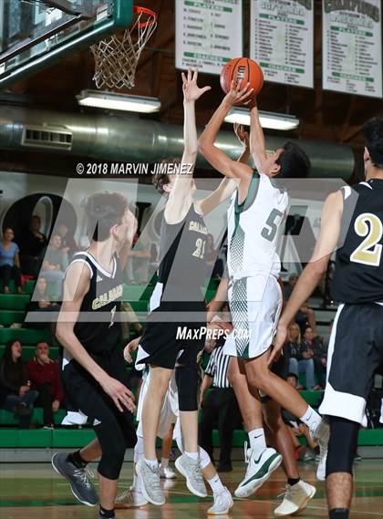 Thumbnail 3 in Calabasas @ Thousand Oaks photogallery.