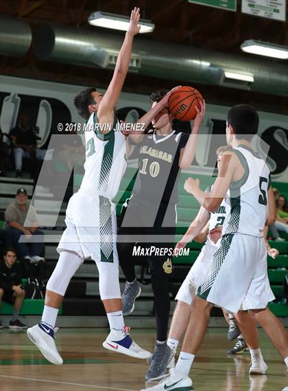 Thumbnail 3 in Calabasas @ Thousand Oaks photogallery.