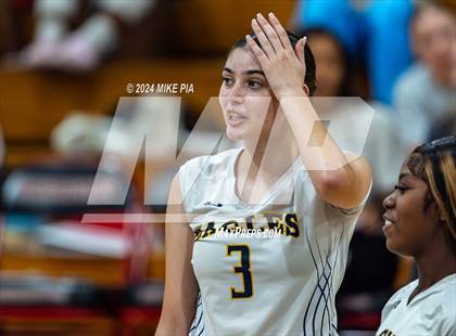 Thumbnail 2 in Northwood Temple Academy vs. Mintz Christian Academy photogallery.