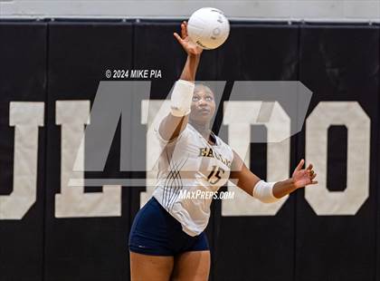 Thumbnail 3 in Northwood Temple Academy vs. Mintz Christian Academy photogallery.