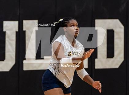 Thumbnail 3 in Northwood Temple Academy vs. Mintz Christian Academy photogallery.