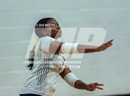 Thumbnail 3 in Northwood Temple Academy vs. Mintz Christian Academy photogallery.