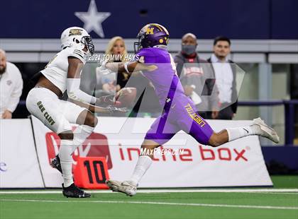 Thumbnail 1 in South Oak Cliff vs. Liberty Hill (UIL Football 5A D2 Finals) photogallery.