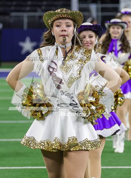 Thumbnail 2 in South Oak Cliff vs. Liberty Hill (UIL Football 5A D2 Finals) photogallery.